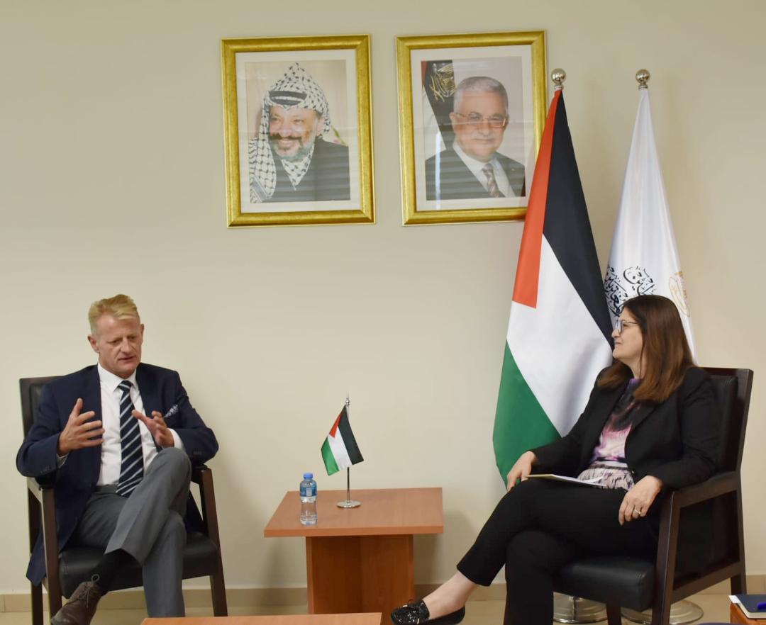 جانب من اللقاء